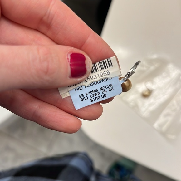 NWT Pearl drop earrings (fine pearls) - Picture 5 of 6